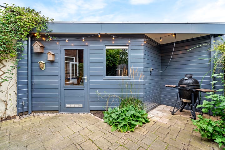 Photo 31 of Trompstraat 66