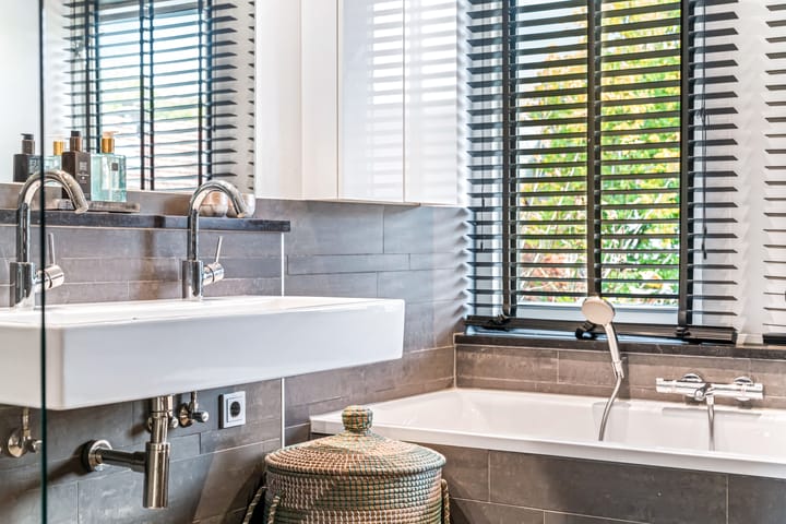 Photo 32 of Trompstraat 66