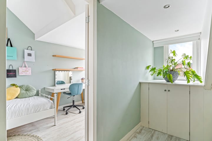 Photo 43 of Trompstraat 66