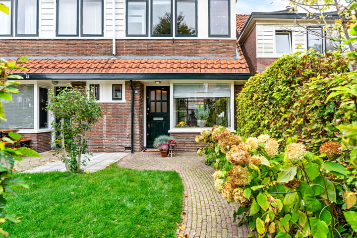 Photo 44 of Trompstraat 66