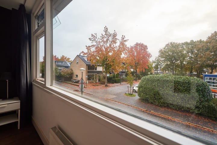 Foto 27 van van Hamelstraat 92