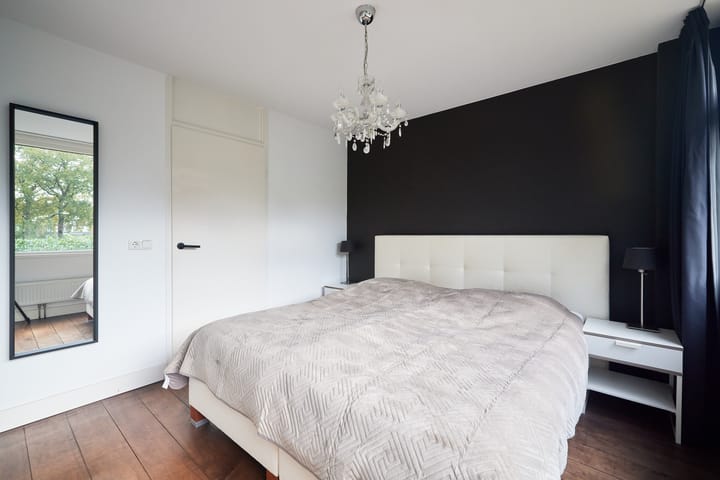 Foto 28 van van Hamelstraat 92