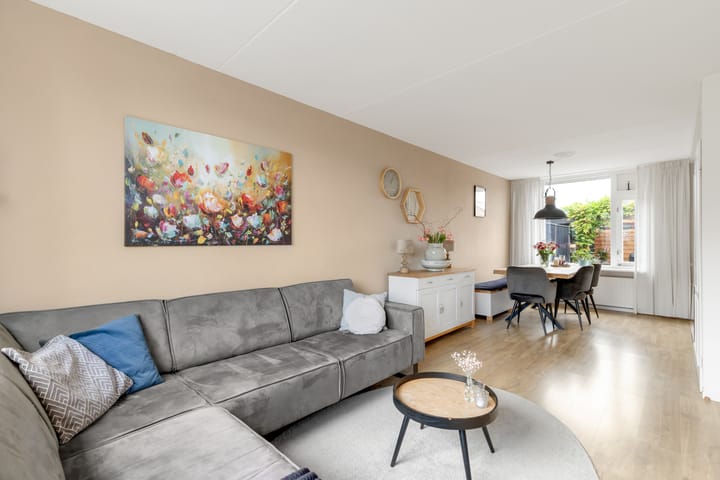 Foto 10 van Meester Folkertsstraat 7