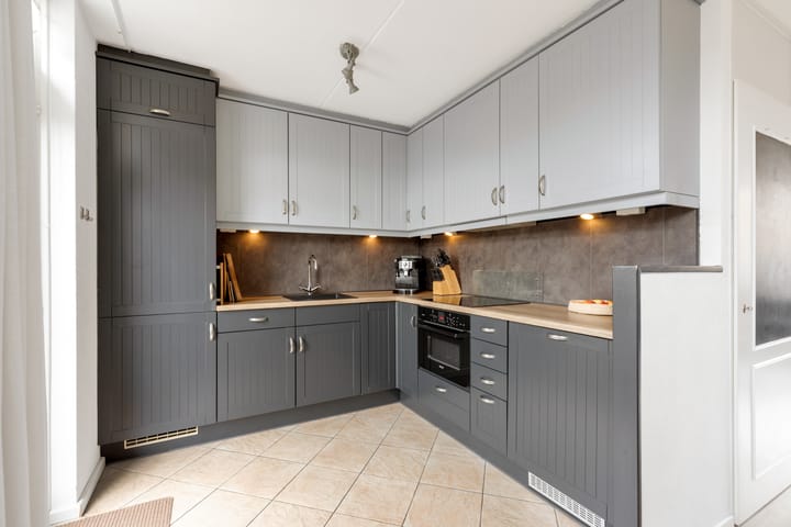 Foto 13 van Meester Folkertsstraat 7