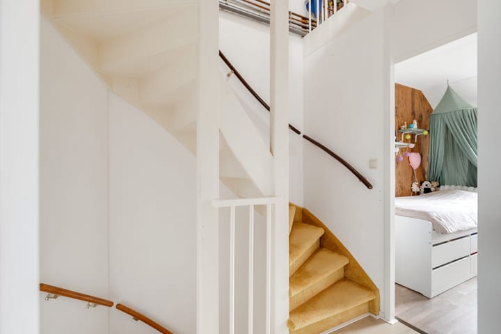 Foto 14 van Meester Folkertsstraat 7