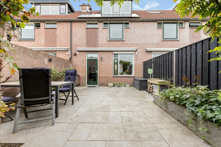 Foto 29 van Meester Folkertsstraat 7