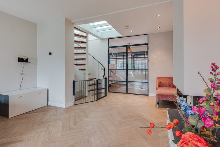 Photo 13 of Nieuwe Doelenstraat 43