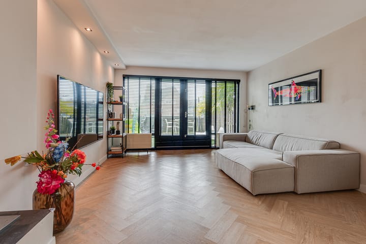 Photo 10 of Nieuwe Doelenstraat 43