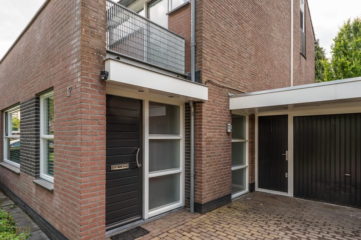 Photo 7 of Leuvenlaan 17