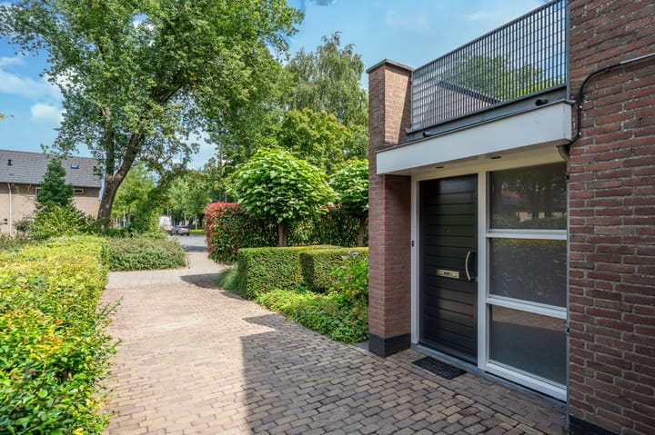 Photo 8 of Leuvenlaan 17