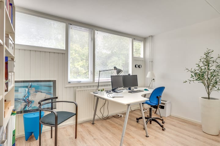 Photo 32 of Leuvenlaan 17