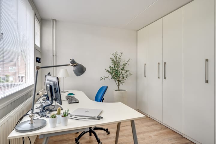 Photo 33 of Leuvenlaan 17