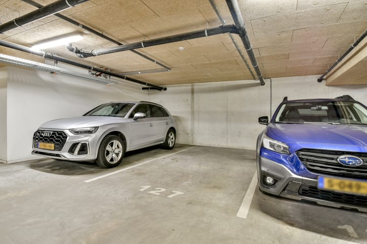 Photo 27 of Rookmelderstraat 39