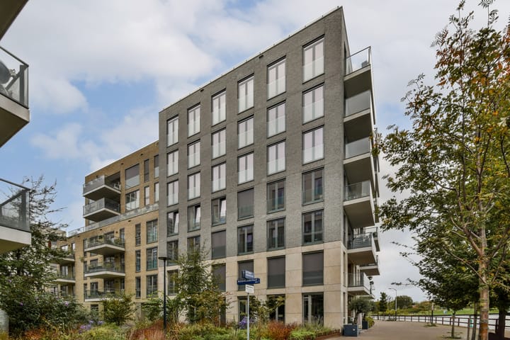 Photo 33 of Rookmelderstraat 39