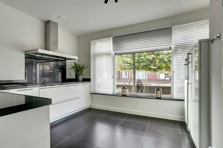 Photo 2 of Theo van Delftstraat 22