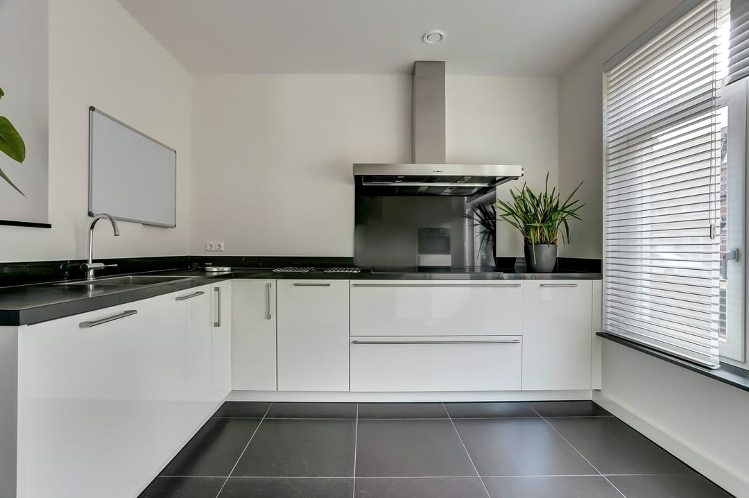 Photo 13 of Theo van Delftstraat 22