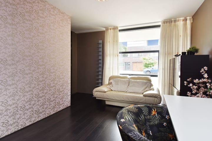 Foto 14 van Achtmanstraat 6