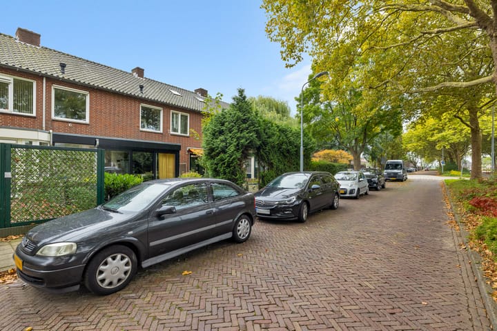 Photo 36 of IJtochtkade 148