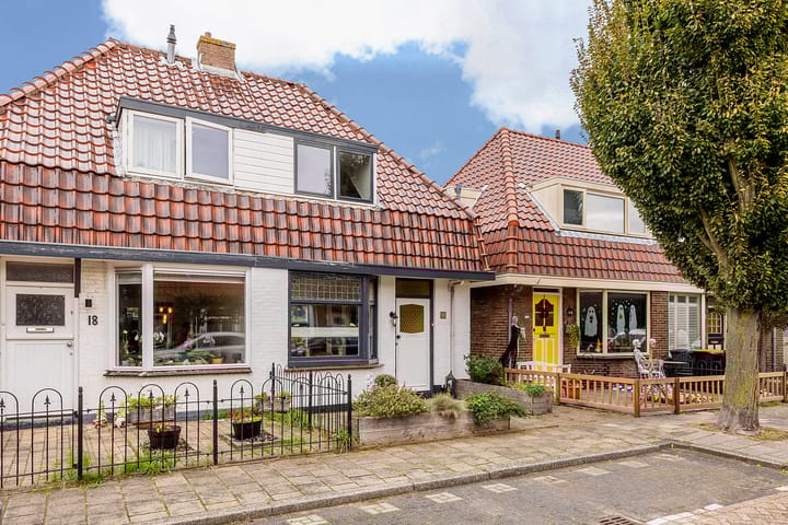 Foto 2 van Iepenlaan 16