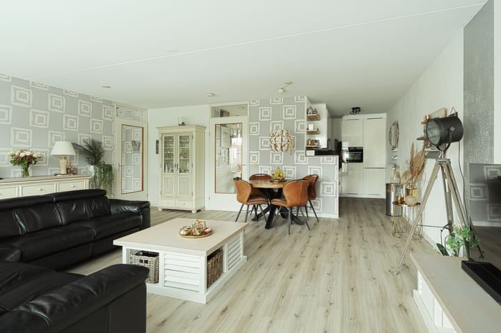 Foto 10 van Reling 303