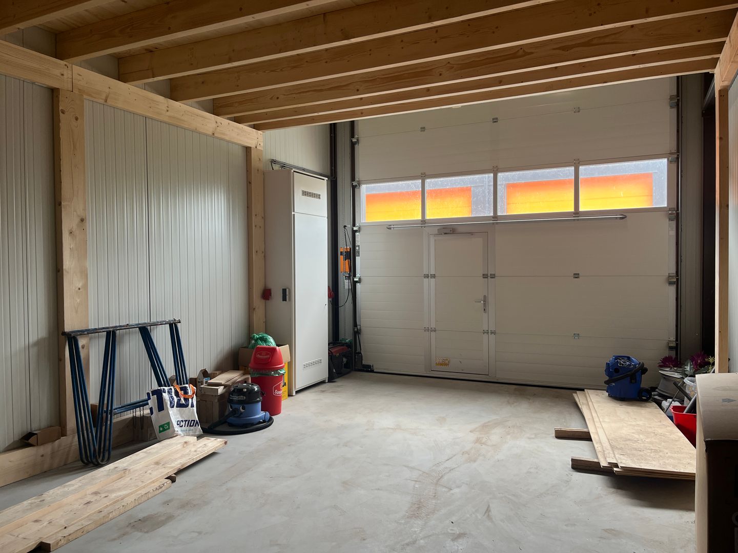 View photo 3 of Vlasveen 28-14