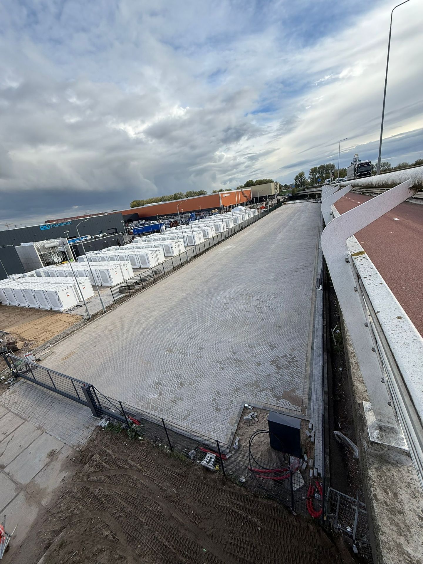 View photo 2 of Kerkeplaat 4