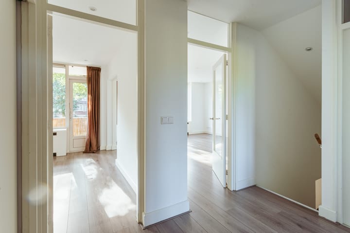 Foto 12 van Burgemeester Caan van Necklaan 98