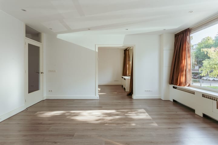 Foto 14 van Burgemeester Caan van Necklaan 98