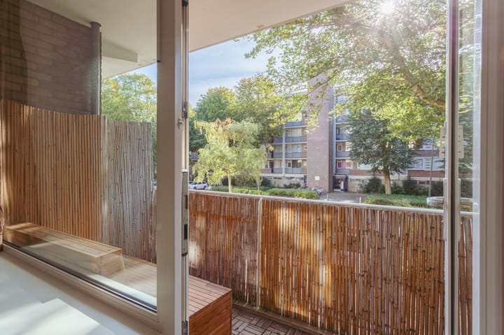 Foto 17 van Burgemeester Caan van Necklaan 98