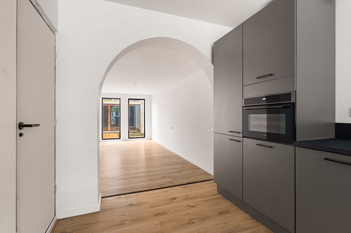 Photo 14 of Voorstraat 44