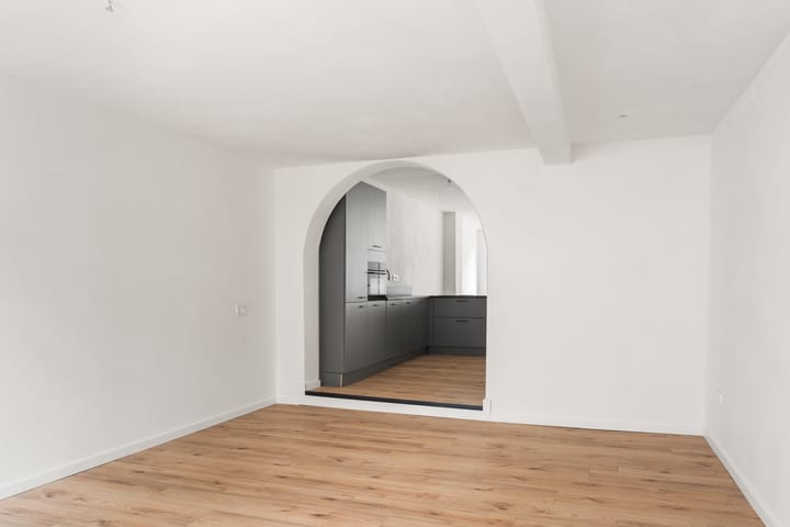 Photo 19 of Voorstraat 44