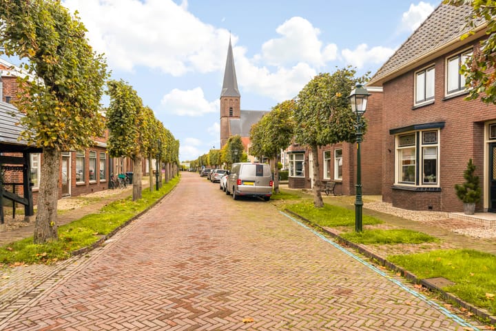 Photo 30 of Voorstraat 44