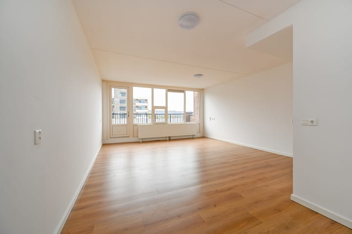 Foto 9 van Marshallplein 224