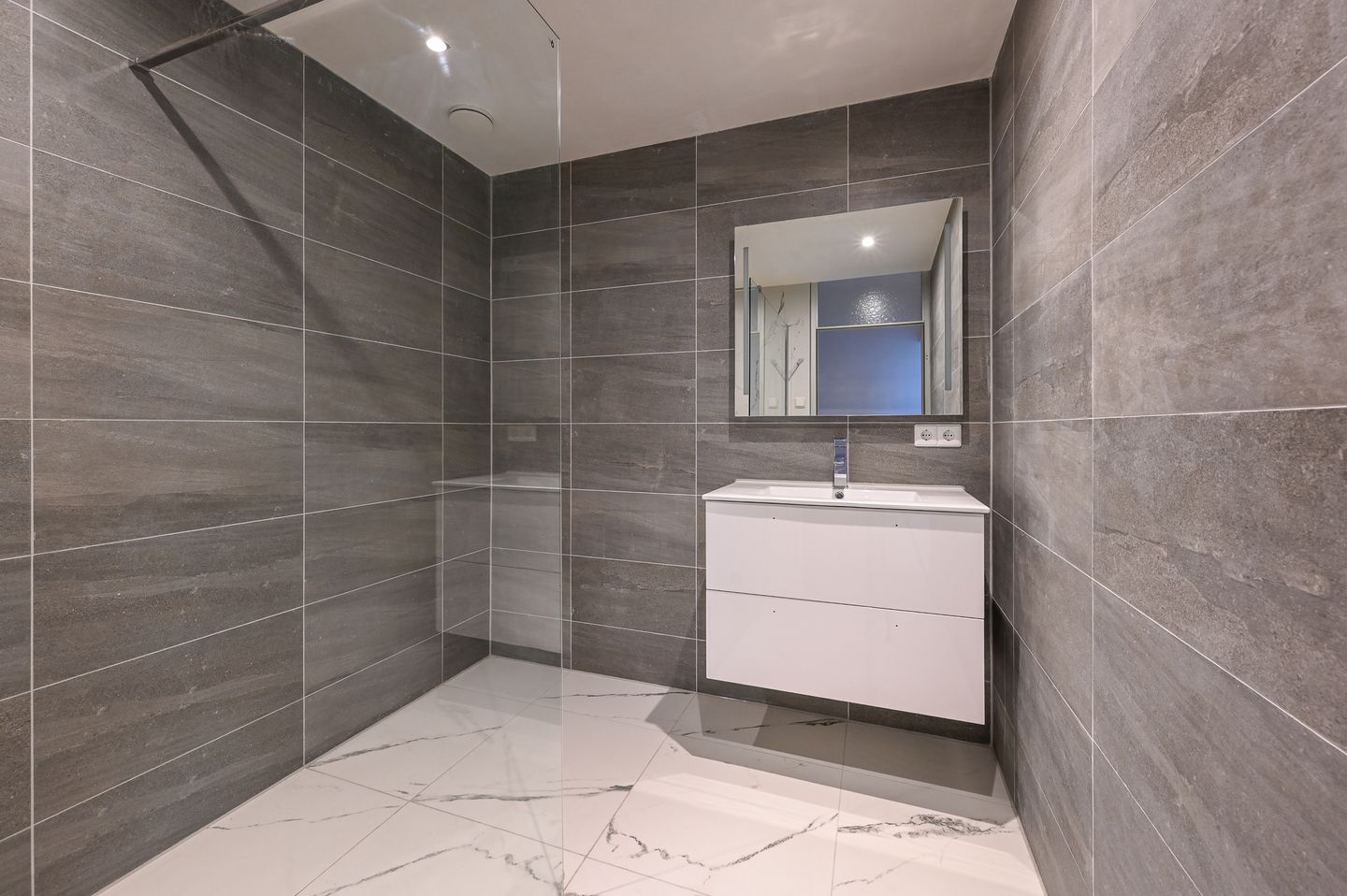 Photo 20 of Marshallplein 224