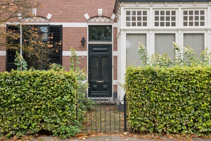 Photo 4 of Wilhelminastraat 13