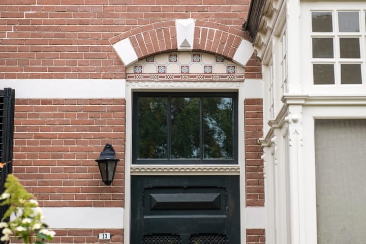 Photo 5 of Wilhelminastraat 13