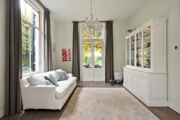 Photo 12 of Wilhelminastraat 13