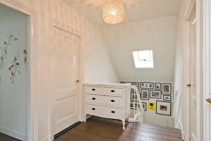 Photo 36 of Wilhelminastraat 13