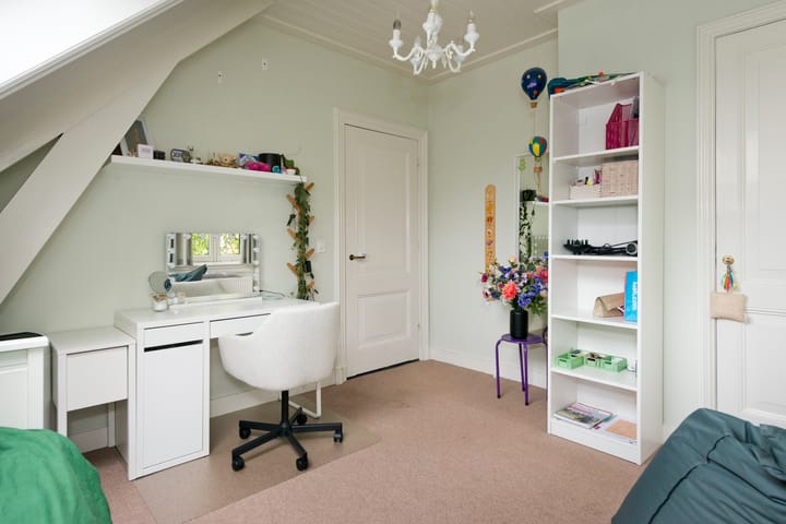 Photo 48 of Wilhelminastraat 13