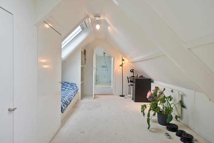 Photo 54 of Wilhelminastraat 13