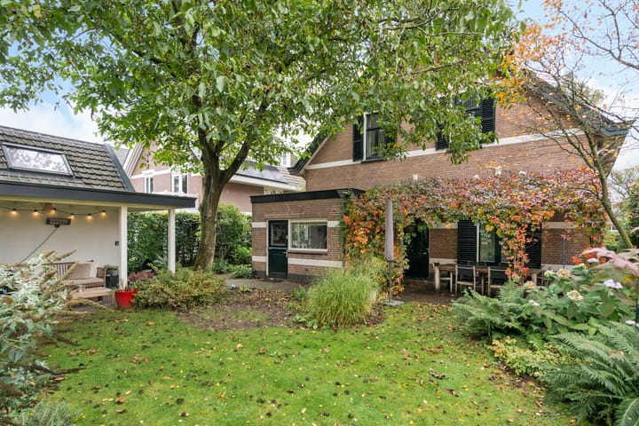 Photo 59 of Wilhelminastraat 13