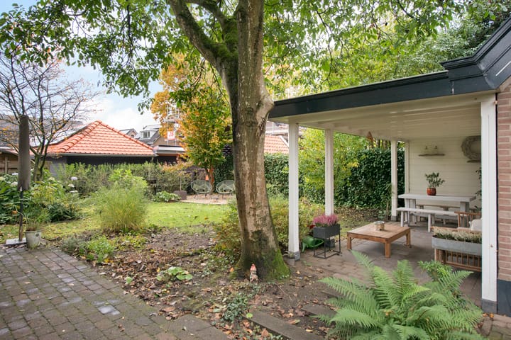 Photo 61 of Wilhelminastraat 13