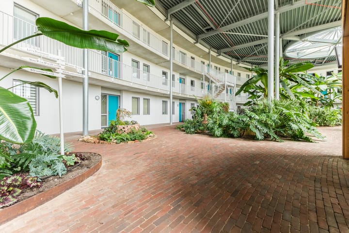 Foto 16 van Hof van Pampus 113