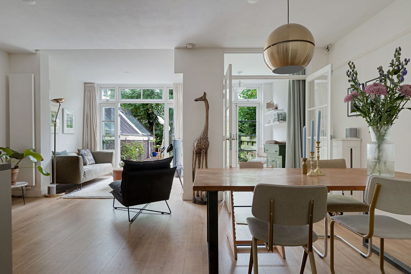 Foto 1 van Hoofdweg 358-H