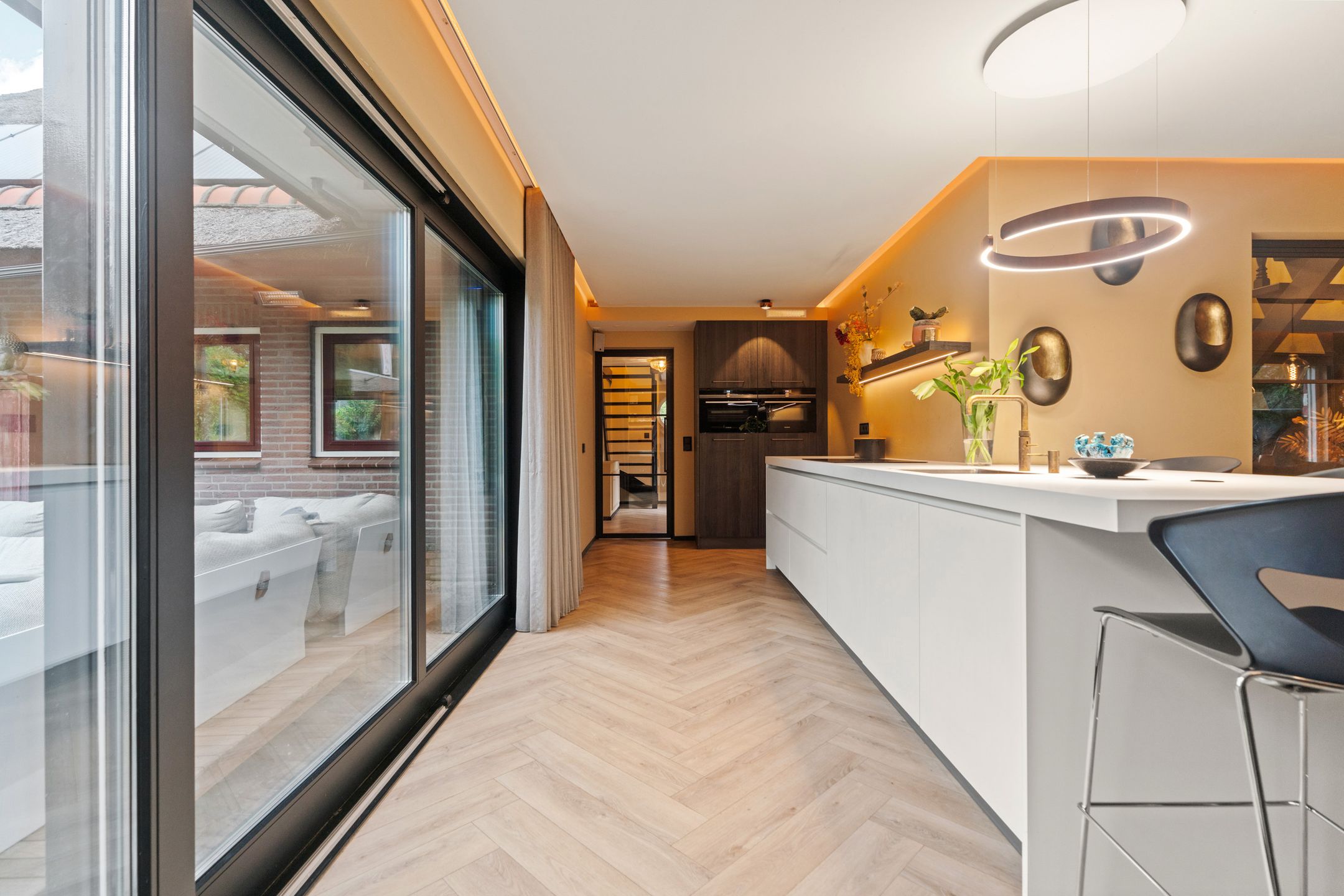 Foto 12 van Bezelhorstweg 2