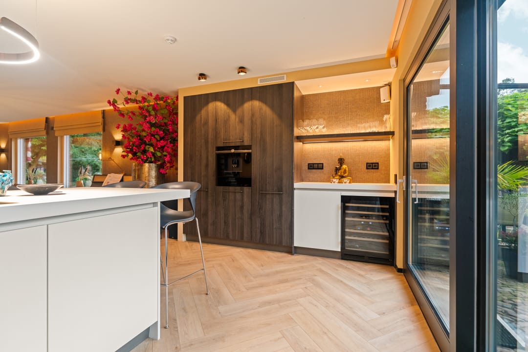 Foto 16 van Bezelhorstweg 2