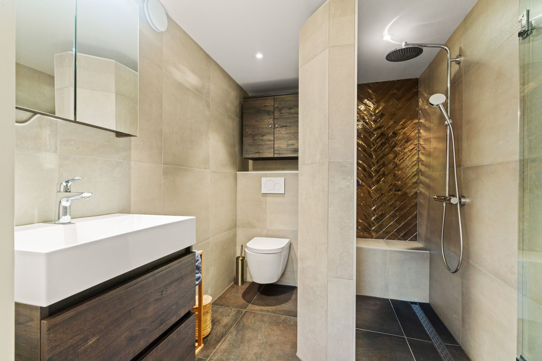 Foto 24 van Bezelhorstweg 2