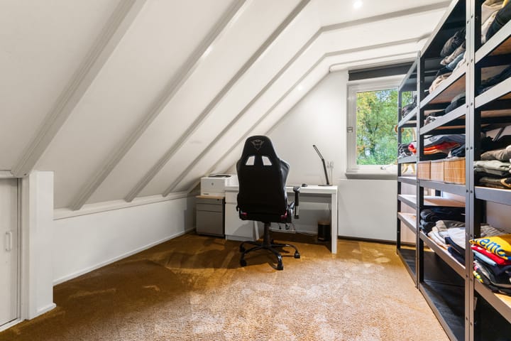 Foto 35 van Bezelhorstweg 2