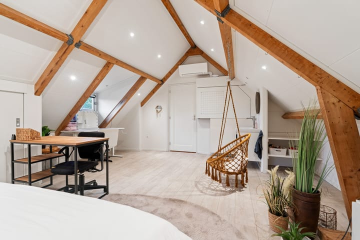 Foto 44 van Bezelhorstweg 2