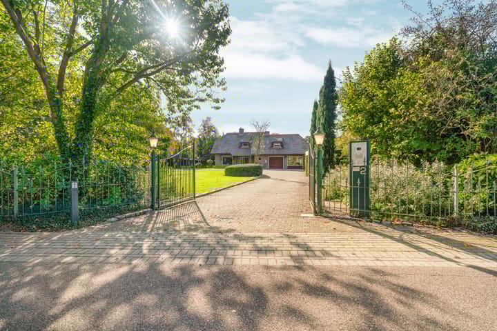 Foto 66 van Bezelhorstweg 2